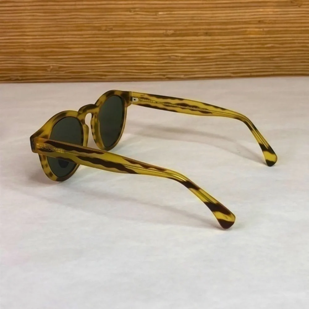 KOMONO Clement Safari Sunglasses NEW round yellow brown zebra print